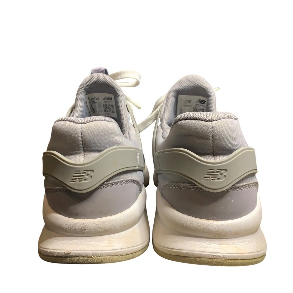 New Balance‎ Womens Gray & White Sneakers Size 8 With REVlite Cushioning